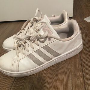 Adidas women’s grand court sneaker